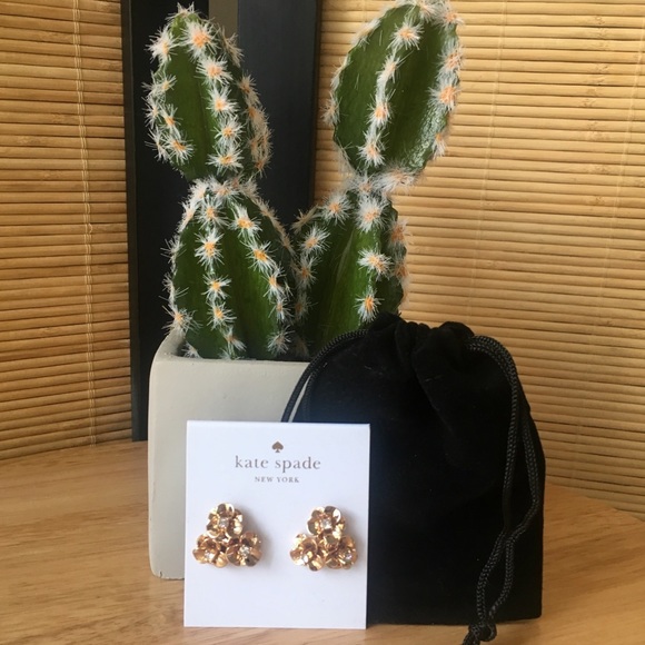 Kate Spade 14k Gold Flower Earrings - Picture 3 of 8